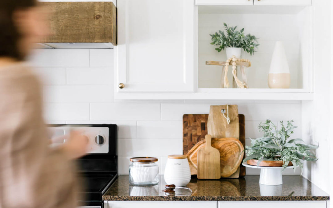 A Practical Guide to Creating a Toxin-Free Lifestyle (without going crazy!)